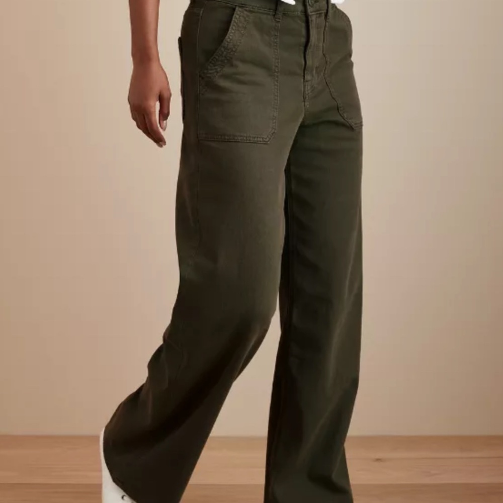 AE Dreamy Drape Stretch Super High-Waisted Baggy Wide-Leg Pant